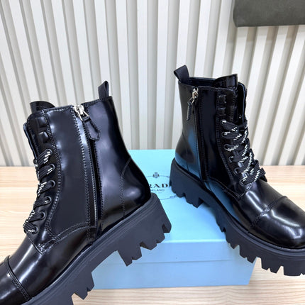 PRADA 25S MONOLITH BOOTS IN BLACK GLOSSY CALFSKIN