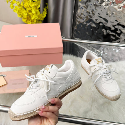 MIUMIU 26S SNEAKERS IN WHITE SUEDE