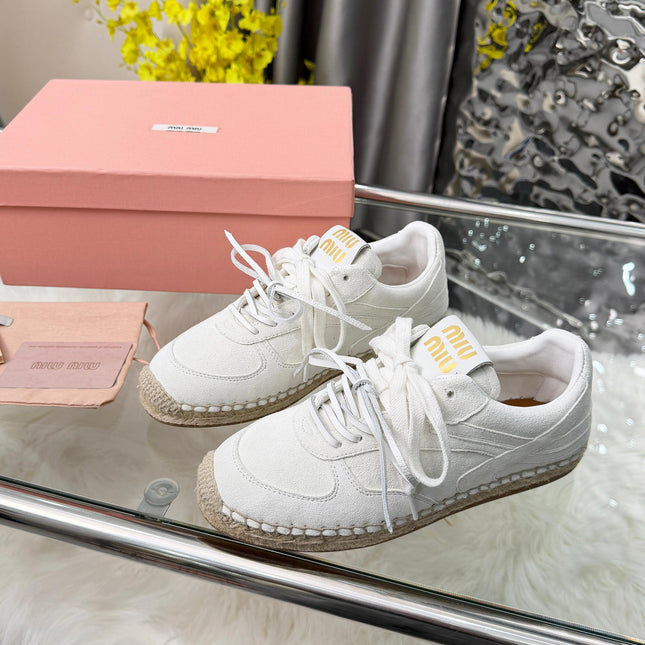 MIUMIU 26S SNEAKERS IN WHITE SUEDE