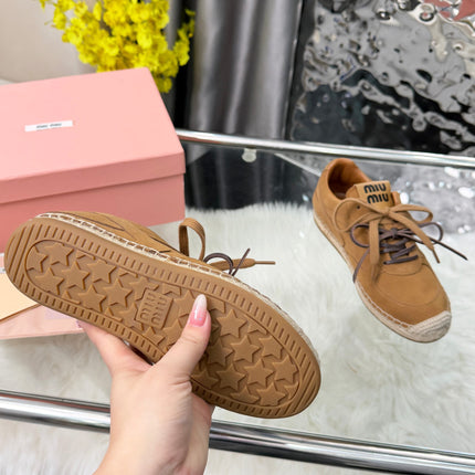 MIUMIU 26S SNEAKERS IN CARAMEL BROWN SUEDE