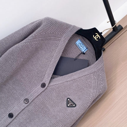 PRADA 25S CARDIGAN 396