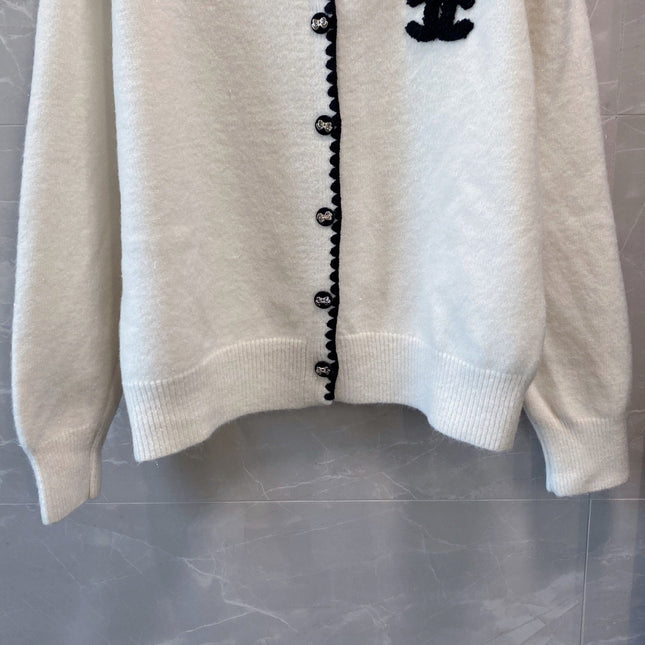 CHANEL 26S CARDIGAN JACKET 655