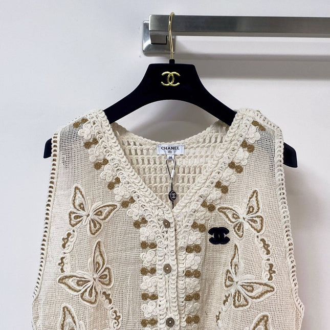 CHANEL 26S SLEEVELESS SWEATER STYLE 1053