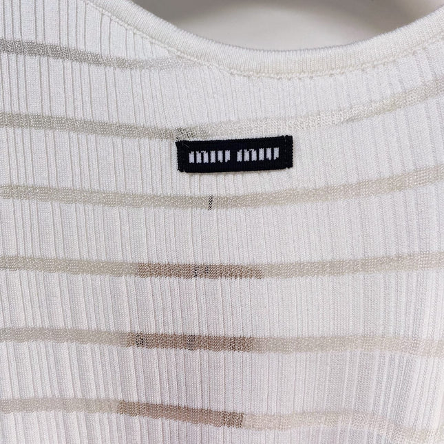 MIUMIU 26S SHORT-SLEEVED SWEATER STYLE 1126