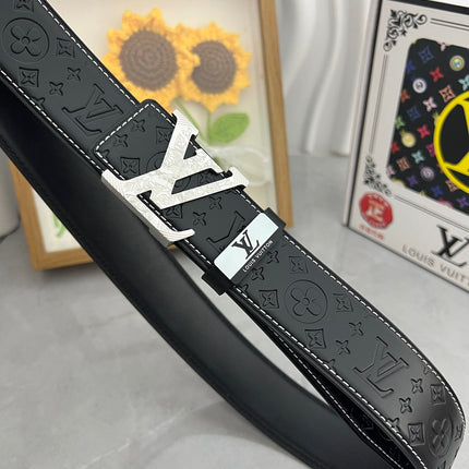 LV 25S BELT 38 MM IN BLACK CALFSKIN STAMP LOGO 593292