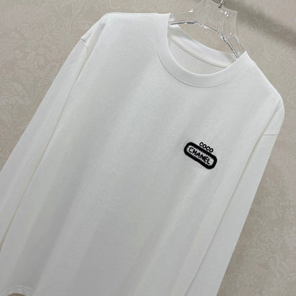 CHANEL 26S LONG-SLEEVE CREW NECK T-SHIRT 776