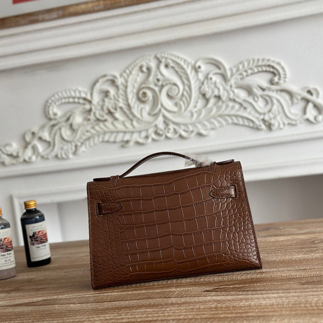 HM 26S KELLY MINI 22CM IN DARK BROWN CROC EMBOSSED CALFSKIN SILVER KELLY BUCKLE