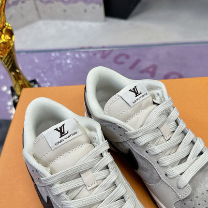 LV 26S DUNK LOW SNEAKERS IN LIGHT GREY BROWN CALFSKIN AND SUEDE