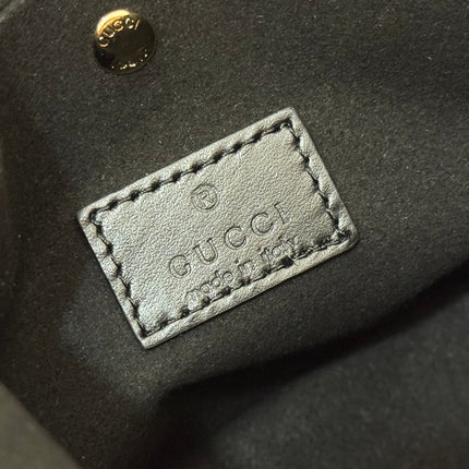 GUCCI 26S HAND BAG 19 IN BLACK CALFSKIN WITH MONOGRAM PATTERN