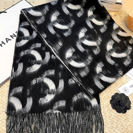 CHANEL 25S SCARF 210 CM IN CASHMERE 943937