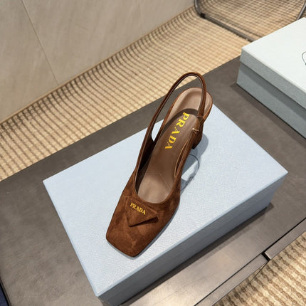 PRADA 26S LOW HEEL SQUARE TOE SLINGBACK SHOES 85MM IN CARAMEL BROWN SUEDE WITH LOGO