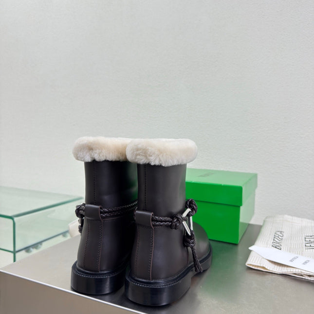 BOTTEGA VENETA 26S FUR-LINED BOOTS IN DARK BROWN CALFSKIN AND WHITE WOOL