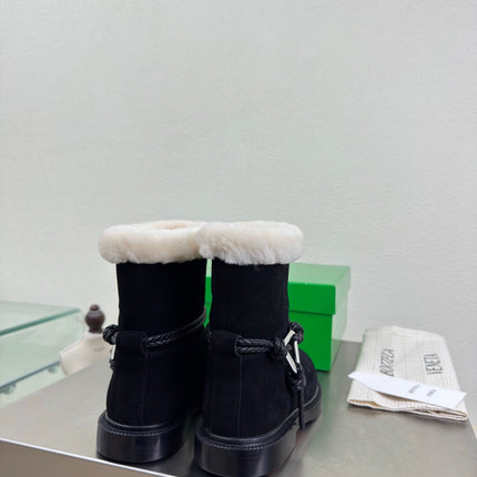 BOTTEGA VENETA 26S FUR-LINED BOOTS IN BLACK SUEDE AND WHITE WOOL