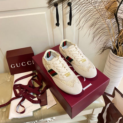 GUCCI 26S SNEAKER IN CREAM WHITE SUEDE CRYSTAL EMBELLISHED