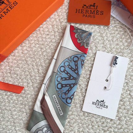 HERMES 26S SCARF 86 IN SILK 309605