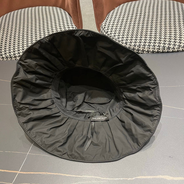 BALENCIAGA 26S WIDE-BRIMMED HAT STYLE 57