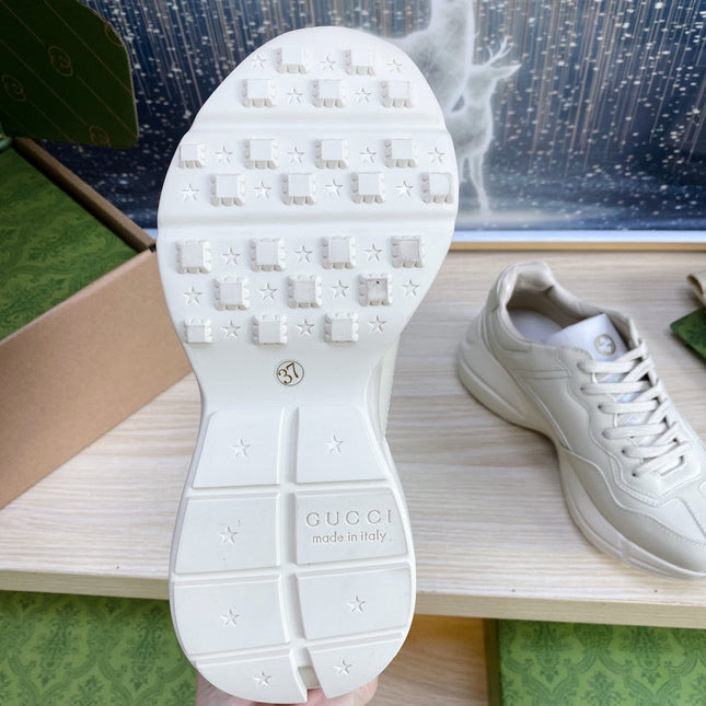 GG COUPLE TRAINER WHITE CALFSKIN WITH LEMON ICON