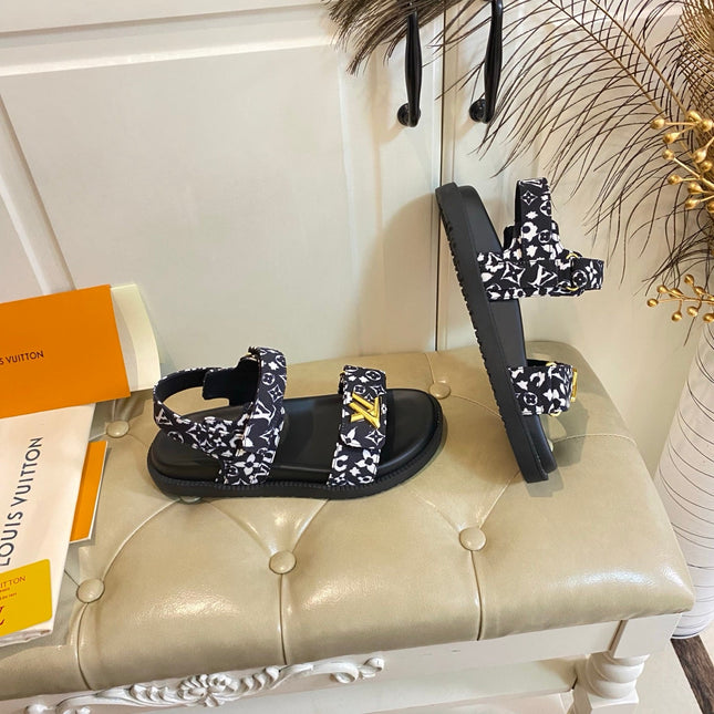 LV 26S SANDALS IN BLACK CANVAS