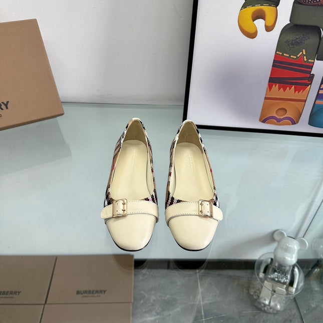 BURBERRY 26S PLAID FLATS IN CREAM WHITE CALFSKIN AND FABRIC