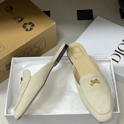 DIOR 26S MULES IN BEIGE SUEDE WITH BOW