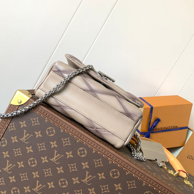LV 25S GO-14 MM 23 IN BROWN QUILTED LAMBSKIN SILVER HARDWARE