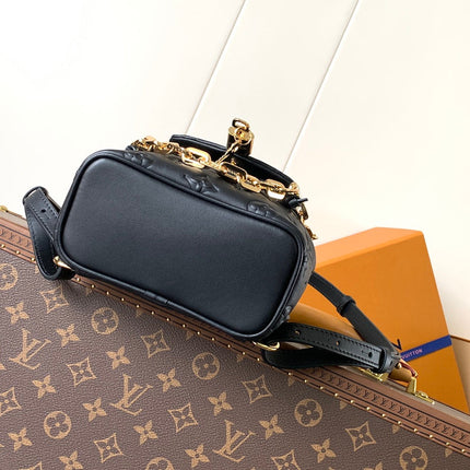 LV COUSSIN BACKPACK CRAFTED FROM 20 IN BLACK MONOGRAM CALFSKIN