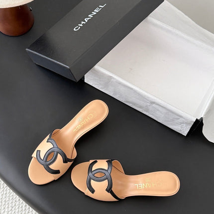 CHANEL HIGH MULES IN BEIGE MIX BLACK CALFSKIN