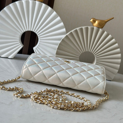 CHANEL 25S WALLET ON CHAIN 19 IN PEARL WHITE LAMBSKIN