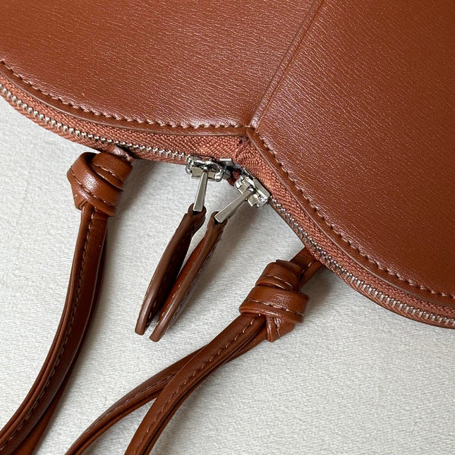 LE COEUR BAG 21 IN UMBER BROWN CALFSKIN