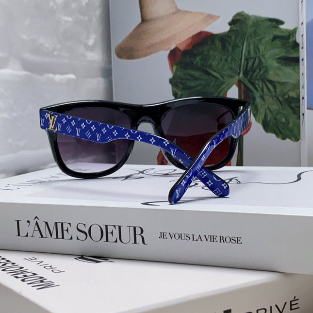 MONOGRAM SUNGLASS 581385 IN BLUE ACETATE FRAME