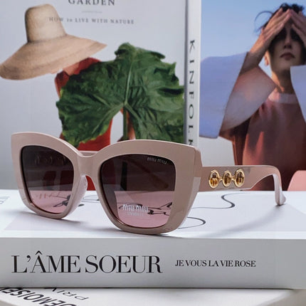 LOGO CAT EYE SUNGLASSES 513003 IN NUDE ACETATE
