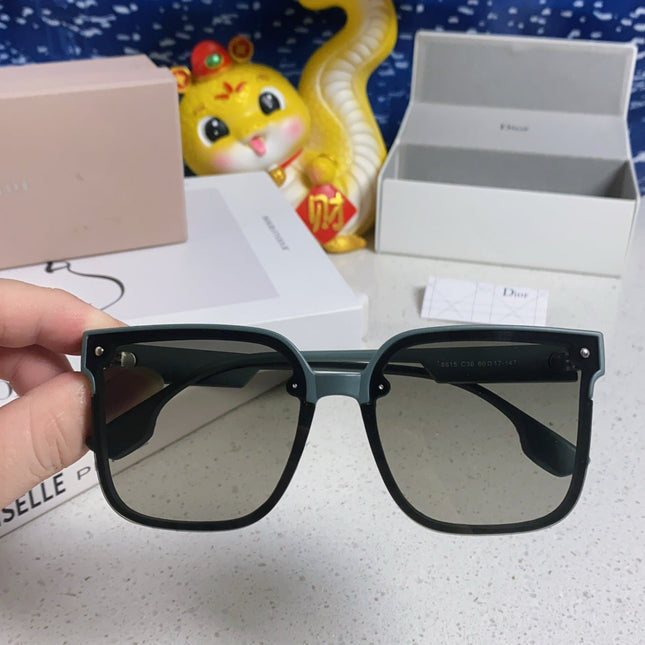 MONTAIGNE SUNGLASS 560860 IN TAN GREEN ACETATE