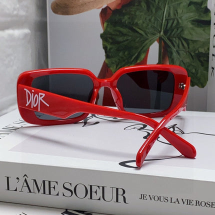 MONTAIGNE SUNGLASS 571592 IN RED ACETATE TEXT LOGO