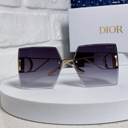 30MONTAIGNE S7U SUNGLASS 578109 IN GOLD METAL GREY SMOKE LENSES