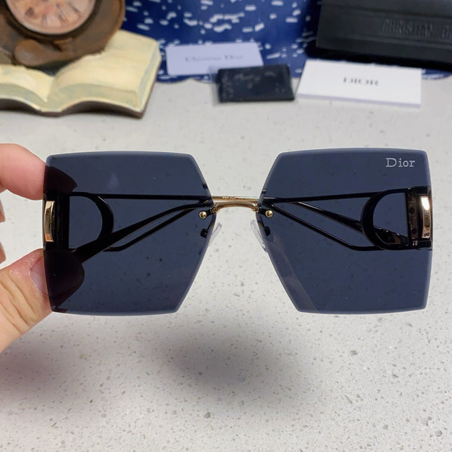 30MONTAIGNE S7U SUNGLASS 578110 IN GOLD METAL GREY LENSES