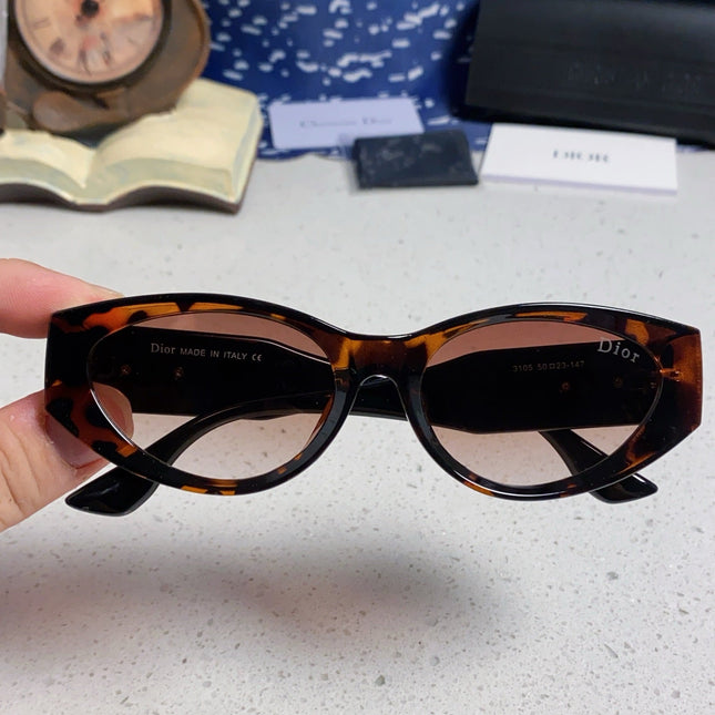 MONTAIGNE SUNGLASS 578114 IN HAVANA ACETATE