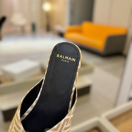 BALMAIN 26S SANDALS IN WARM BEIGE AND WHITE CANVAS
