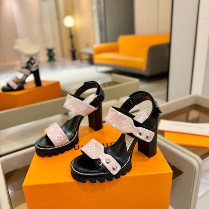 LV 26S HIGH HEEL SANDALS 100 MM IN LIGHT PINK AND BLACK CALFSKIN