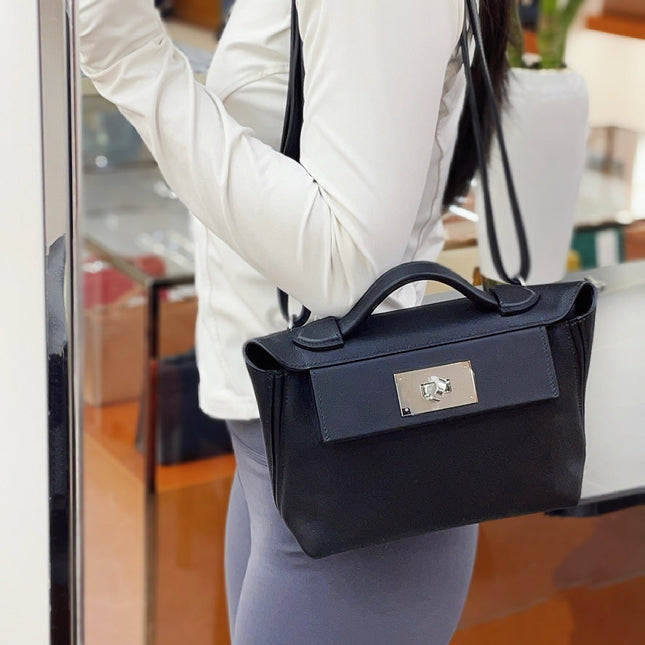 MINI 24/24 21CM IN BLACK EVERCOLOR CALFSKIN SILVER KELLY BUCKLE