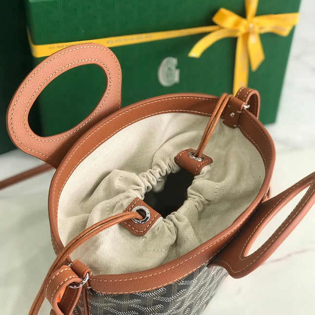 GOYA 26S BELUGA MINI BAG 23MM IN BROWN GOYARDINE CANVAS AND CALFSKIN