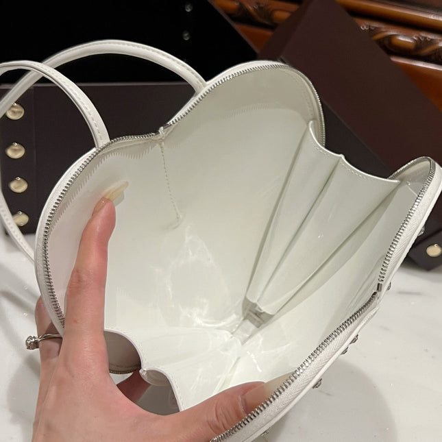 LE COEUR BAG 21 IN WHITE PATENT CALFSKIN ATTACHED STRASS
