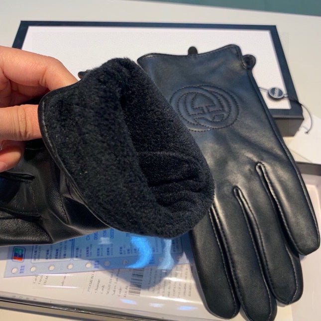 GLOVES WITH EMBROIDERY DESIGN IN BLACK LAMBSKIN AND WOOL LINING 407774