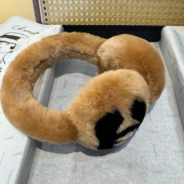 CHANEL 25S SKI EARMUFFS 928816
