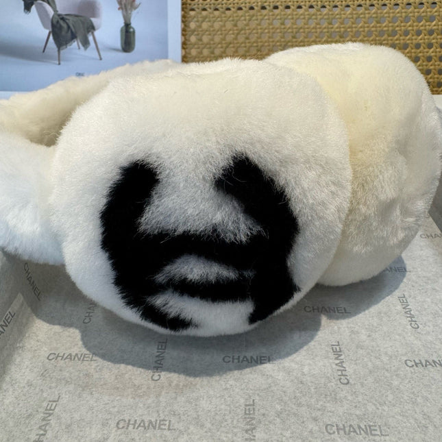 CHANEL 25S SKI EARMUFFS 928817