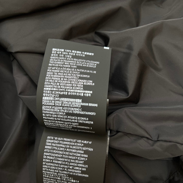 PRADA 25S JACKET 378