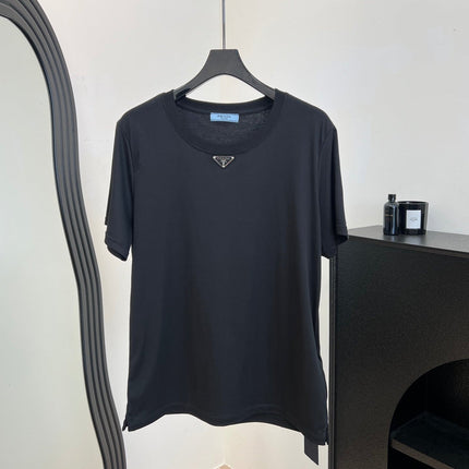 PRADA 26S SHORT SLEEVED T-SHIRT 748