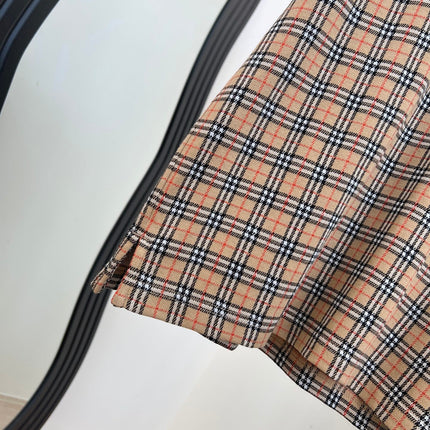 BURBERRY 26S SHORT-SLEEVE KNIT POLO SHIRT 425
