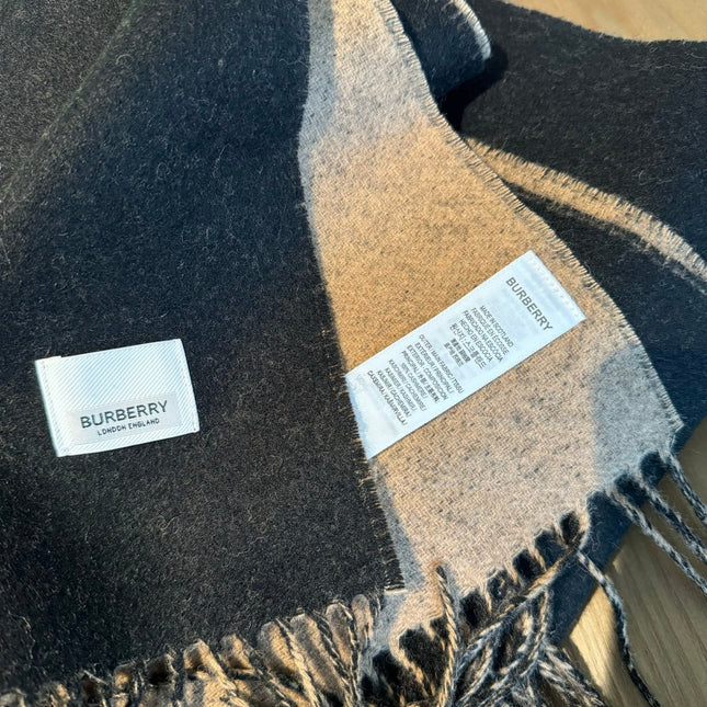 BURBERRY 25S SCARF 180 CM IN CASHMERE 938325