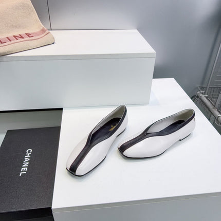 CHANEL 26S SQUARE-TOE FLATS IN WHITE LAMBSKIN WITH BLACK TRIM
