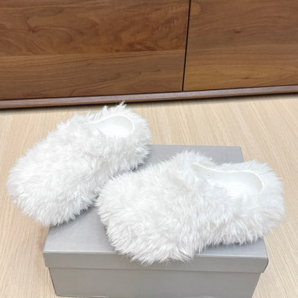 BALENCIAGA 25S MULES IN WHITE FAUX FUR